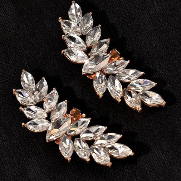 Detachable Shoe Accessory Clips In Gold - Picture 2 of 10